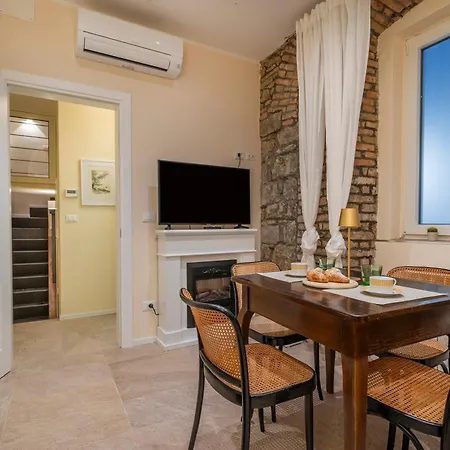 Chic Retreat Apartment *